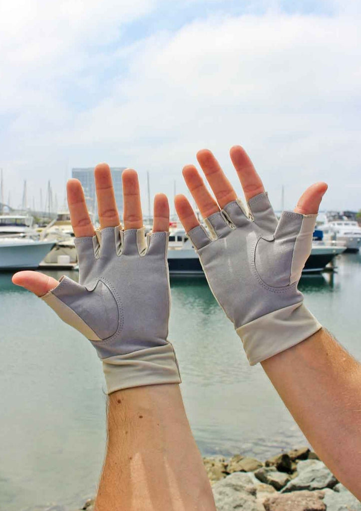 Sungrubbies Fingerless Fishing Sun Gloves with Grip 